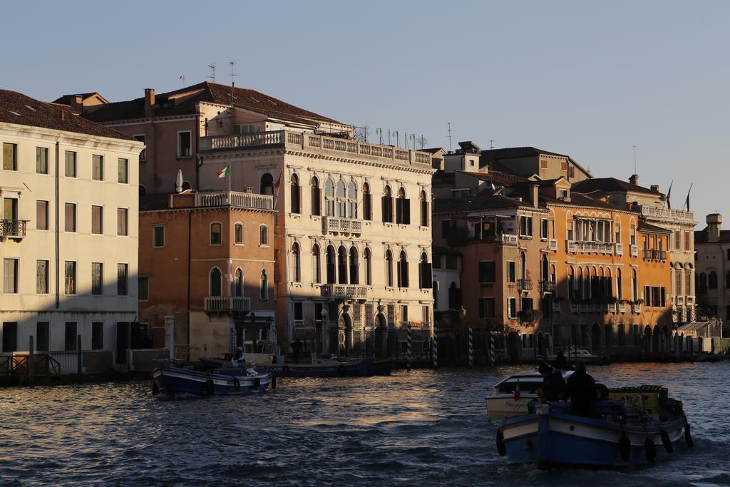 Casa Dei Cavalieri Apartment เวนิส ภายนอก รูปภาพ