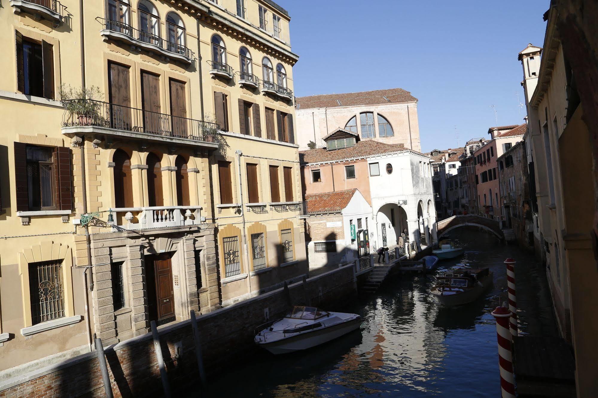 Casa Dei Cavalieri Apartment เวนิส ภายนอก รูปภาพ